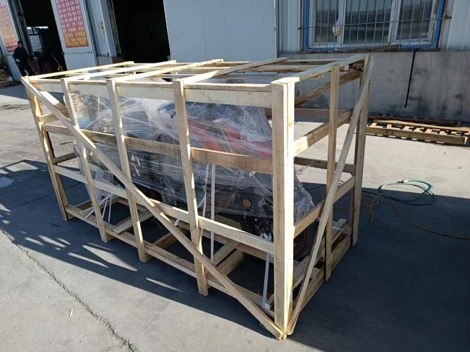 只用人不用车的客户;3,大型搬迁写字楼,商务楼,工厂,设备,库房,企业
